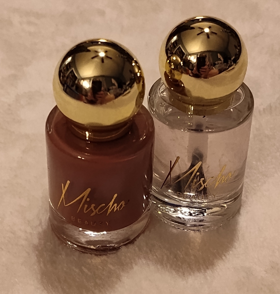 Like-New Mischa Polish Set